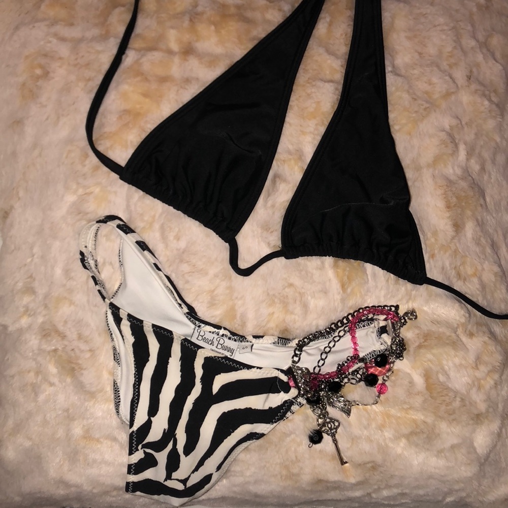 Two piece beach bunny 🐰 bikini